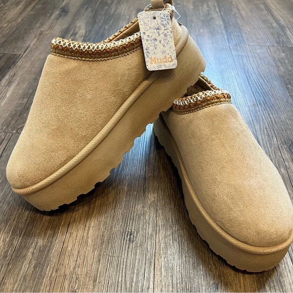 NWT Mudd Patform Slippers Clogs Faux Suede Tan Beige Sherpa Warm Winter Size 8.5 - Picture 9 of 13